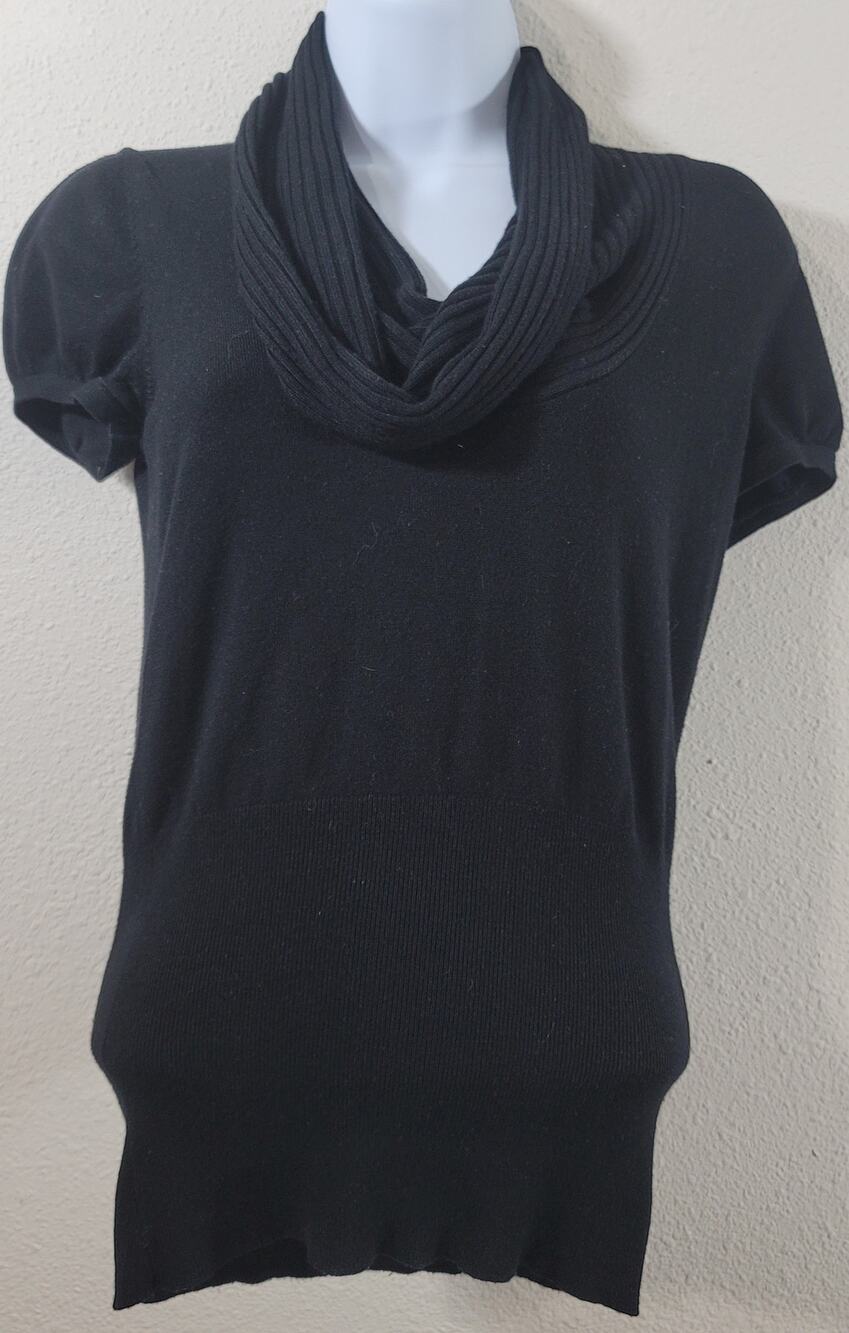 Express Design Studio Black Cowl Neck Capped Sleeves Top Small Lightweight Soft